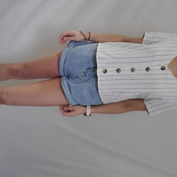 Button down t-shirt - Picture 4 of 4